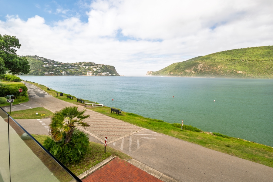 4 Bedroom Property for Sale in Leisure Isle Western Cape